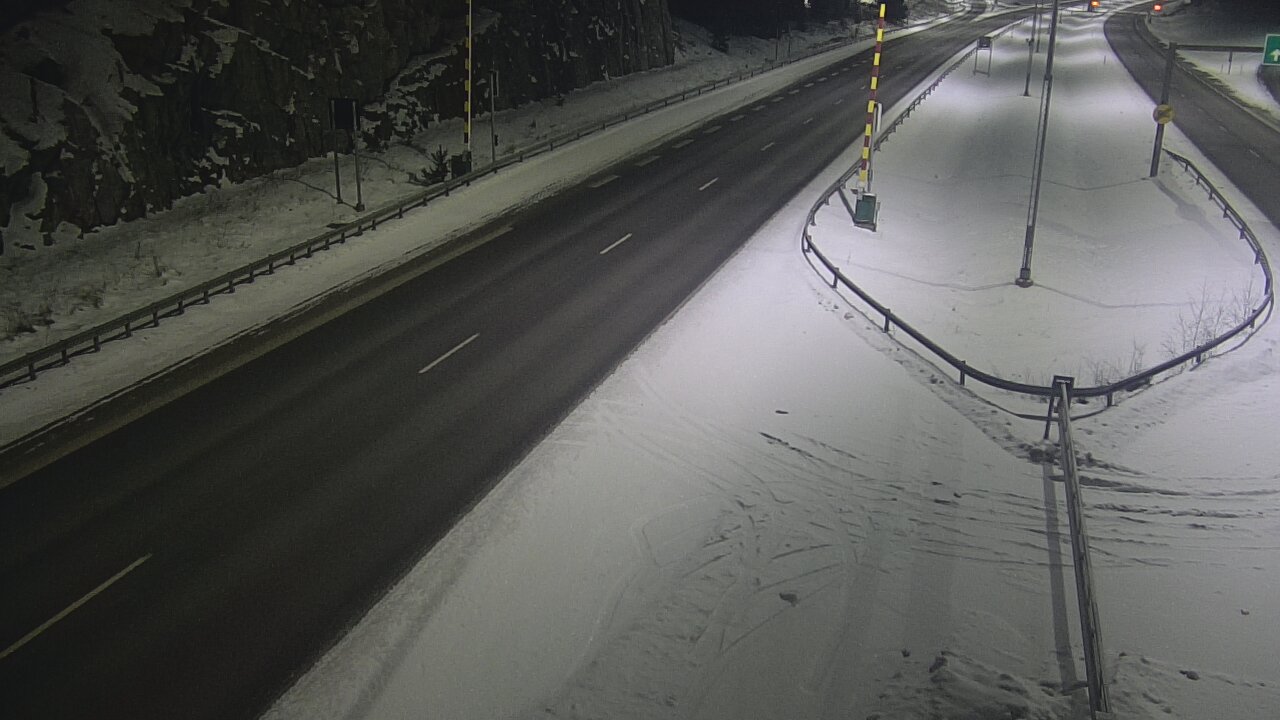 Kelikamerat Kuva Tie 1 Salo, Isokylän tunneli, puomi itä, Salo, Varsinais-Suomi