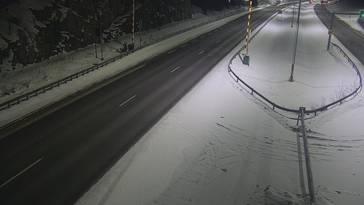 Kelikamerat Kuva Tie 1 Salo, Isokylän tunneli, puomi itä, Salo, Varsinais-Suomi