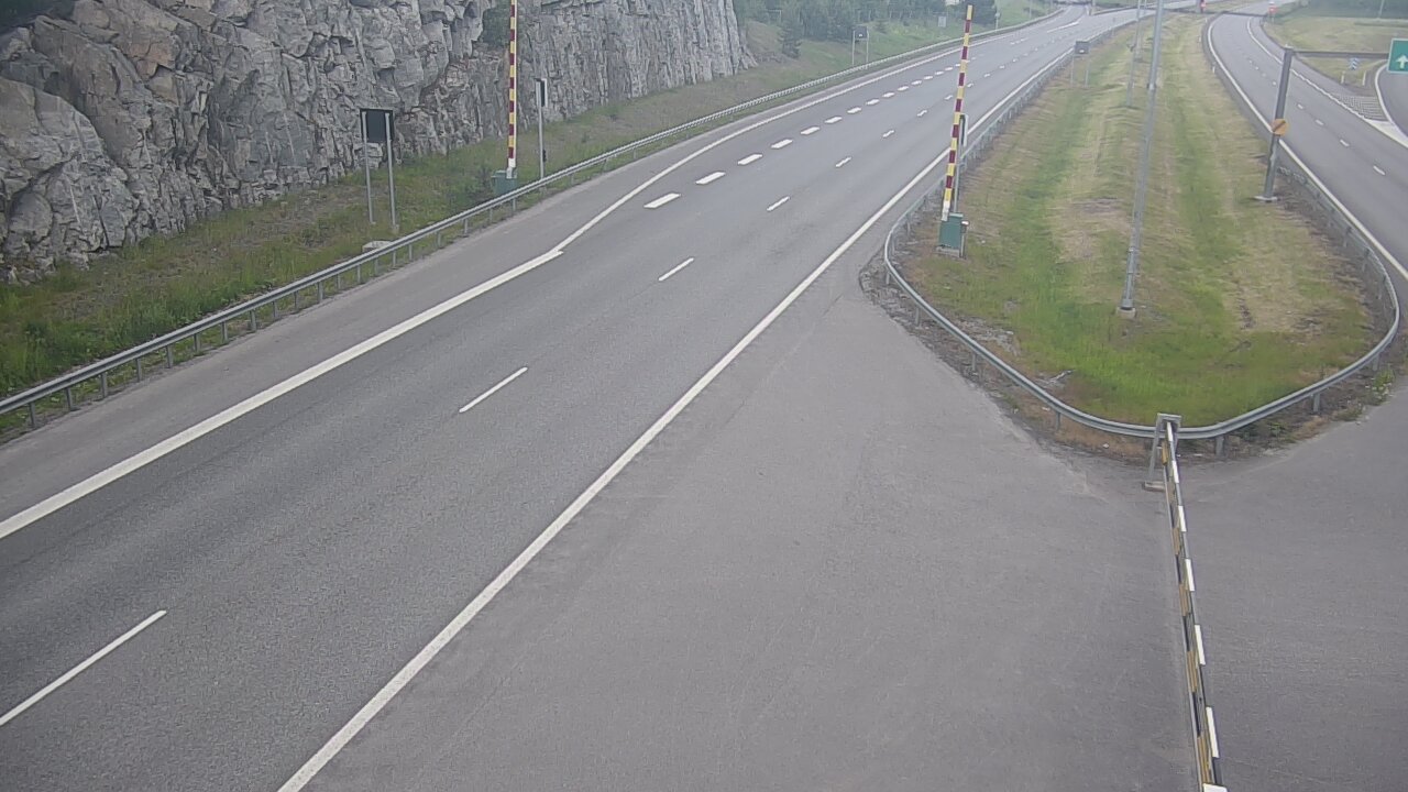 Kelikamerat Kuva Tie 1 Salo, Isokylän tunneli, puomi itä, Salo, Varsinais-Suomi