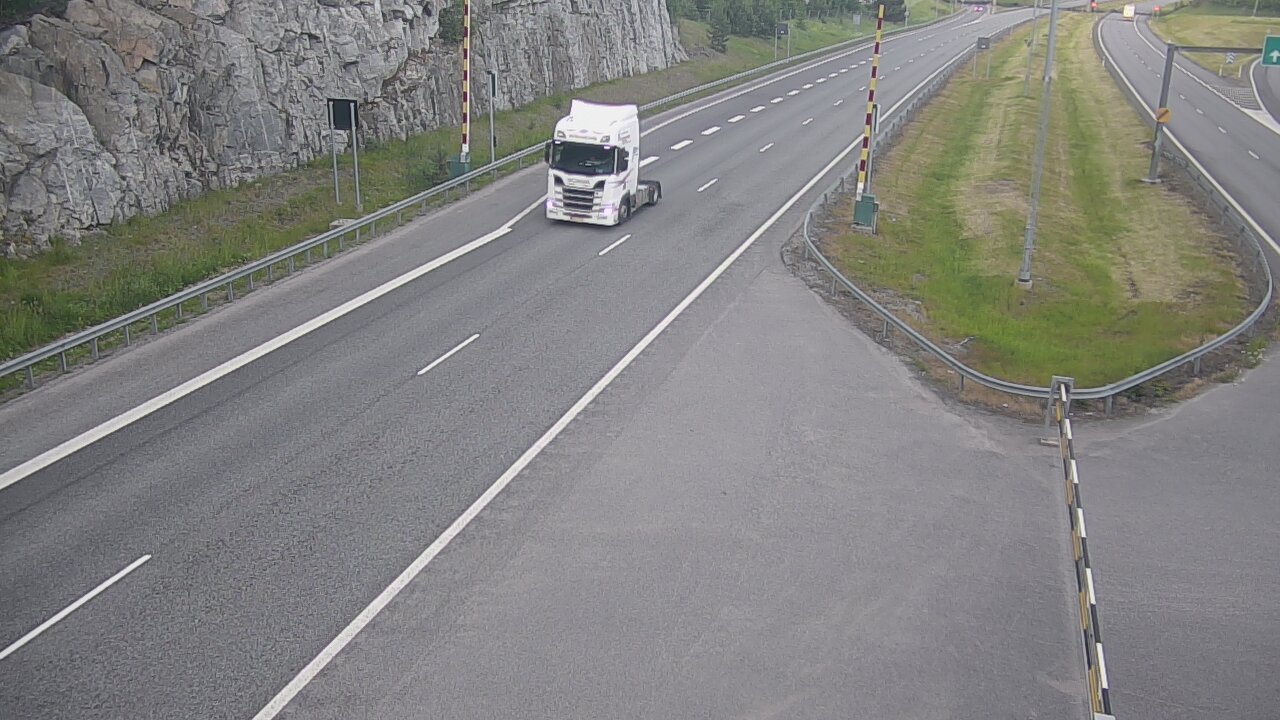 Kelikamerat Kuva Tie 1 Salo, Isokylän tunneli, puomi itä, Salo, Varsinais-Suomi