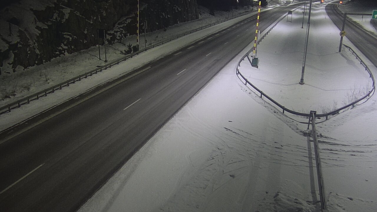 Kelikamerat Kuva Tie 1 Salo, Isokylän tunneli, puomi itä, Salo, Varsinais-Suomi