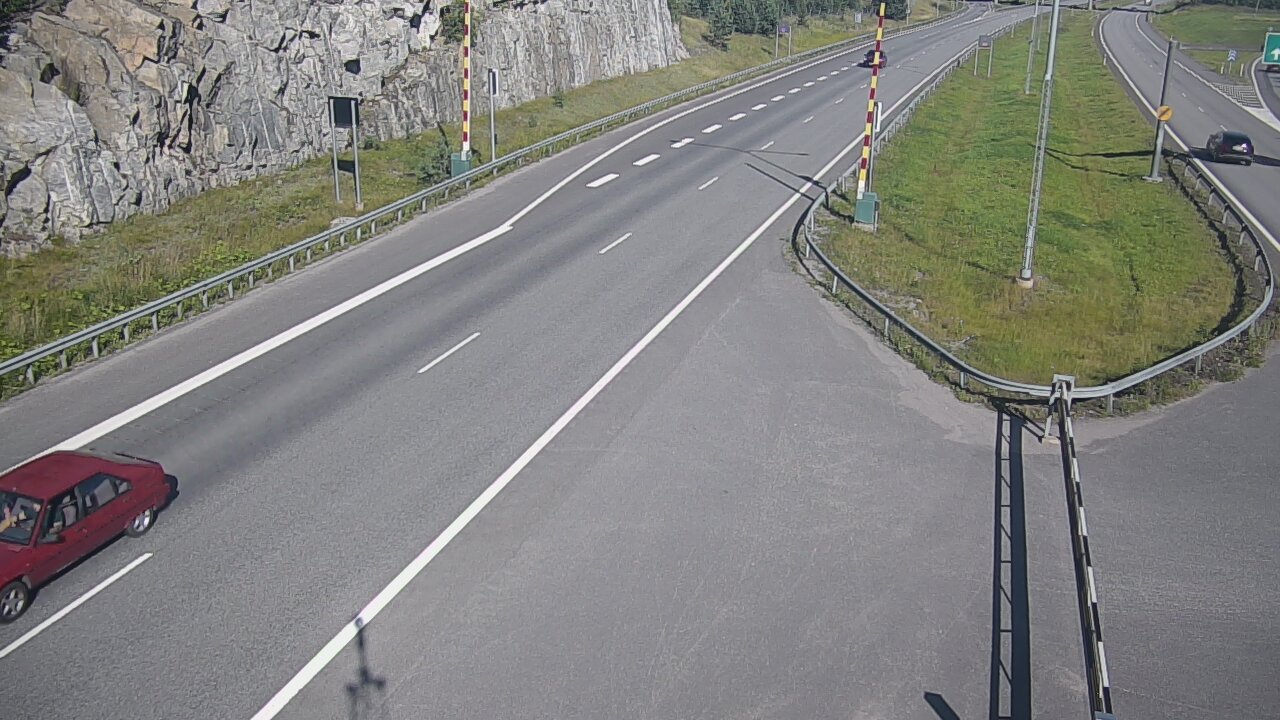 Kelikamerat Kuva Tie 1 Salo, Isokylän tunneli, puomi itä, Salo, Varsinais-Suomi