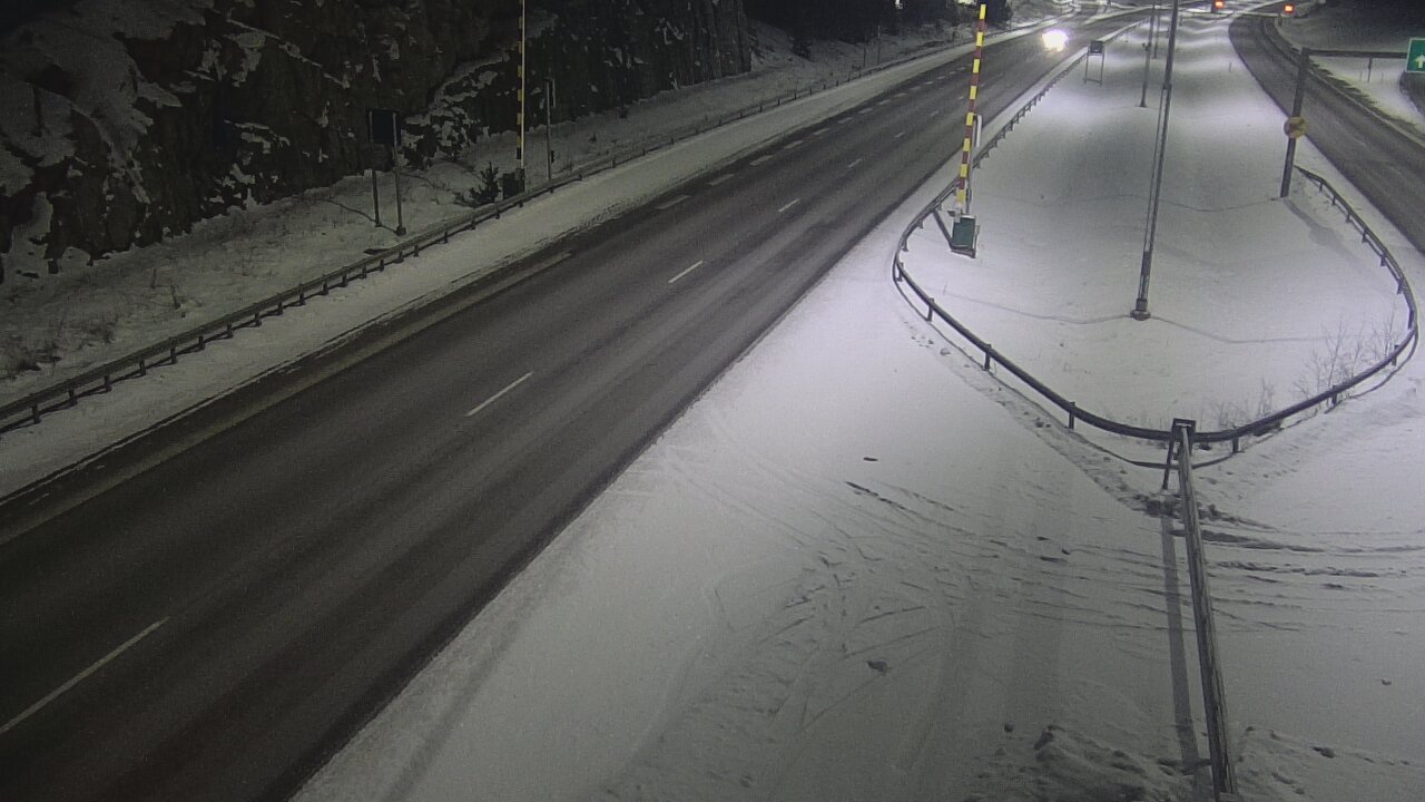 Kelikamerat Kuva Tie 1 Salo, Isokylän tunneli, puomi itä, Salo, Varsinais-Suomi