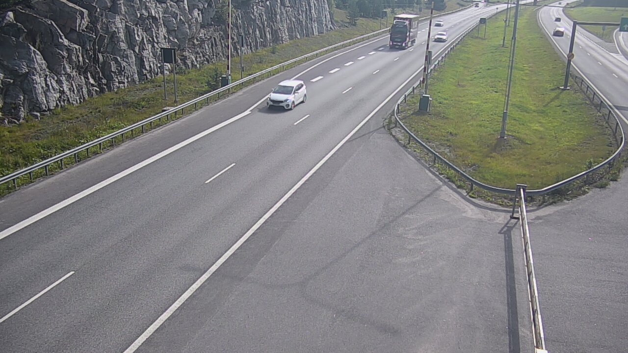 Kelikamerat Kuva Tie 1 Salo, Isokylän tunneli, puomi itä, Salo, Varsinais-Suomi