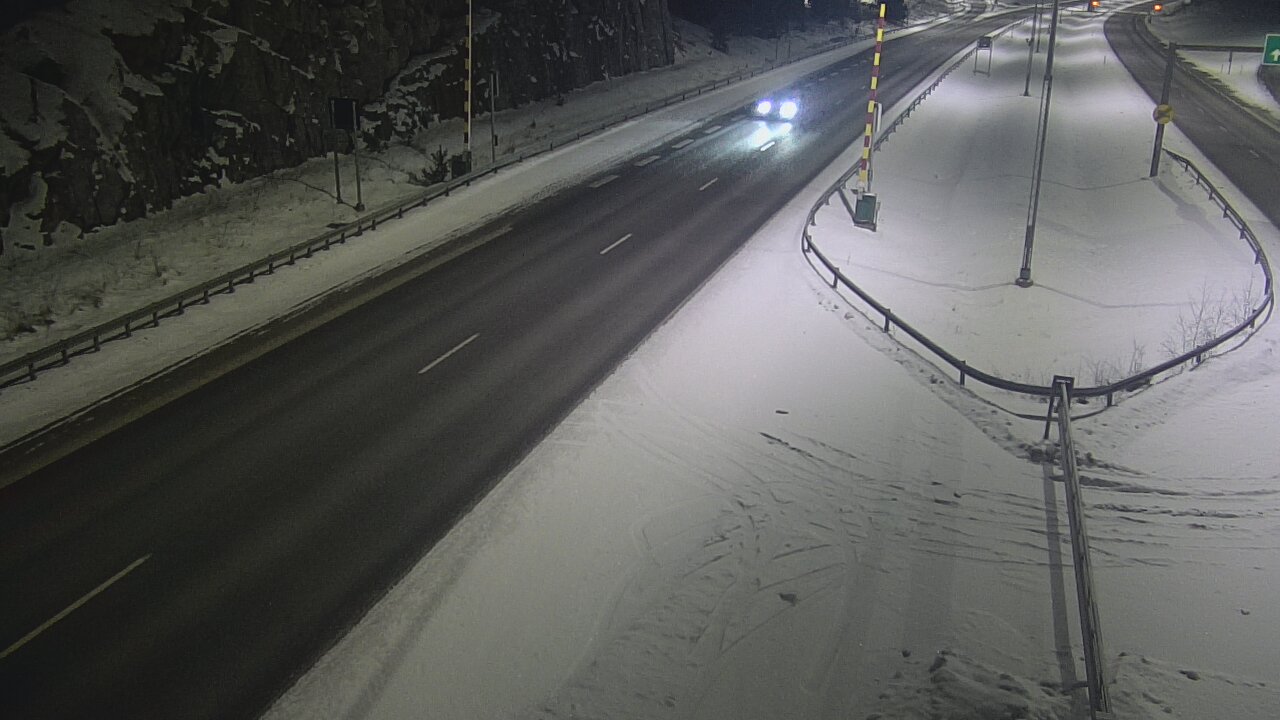 Kelikamerat Kuva Tie 1 Salo, Isokylän tunneli, puomi itä, Salo, Varsinais-Suomi