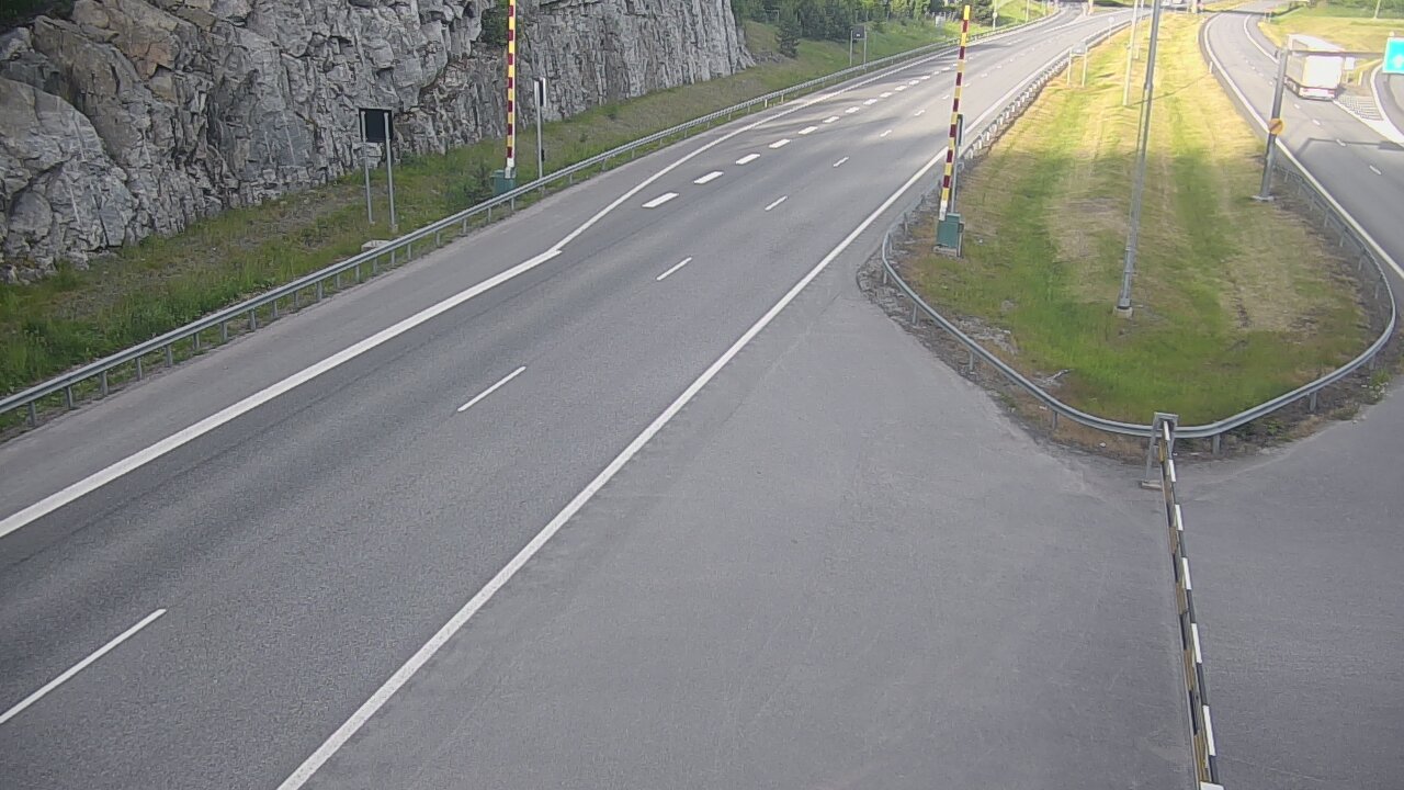 Kelikamerat Kuva Tie 1 Salo, Isokylän tunneli, puomi itä, Salo, Varsinais-Suomi