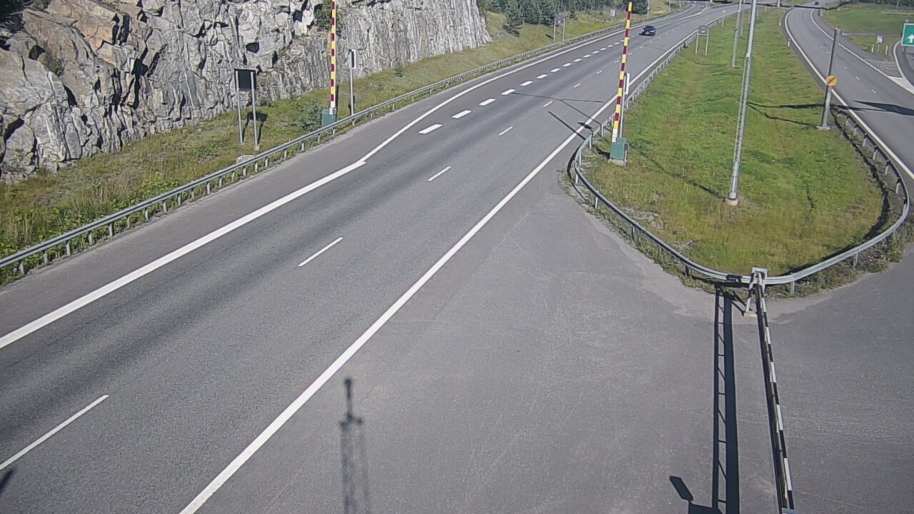 Kelikamerat Kuva Tie 1 Salo, Isokylän tunneli, puomi itä, Salo, Varsinais-Suomi