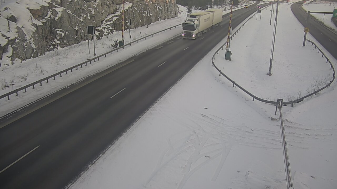 Kelikamerat Kuva Tie 1 Salo, Isokylän tunneli, puomi itä, Salo, Varsinais-Suomi