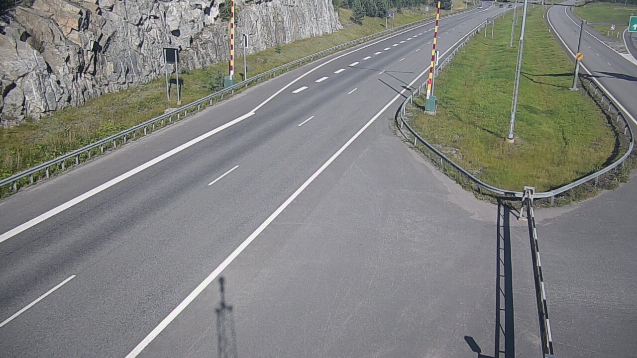Kelikamerat Kuva Tie 1 Salo, Isokylän tunneli, puomi itä, Salo, Varsinais-Suomi
