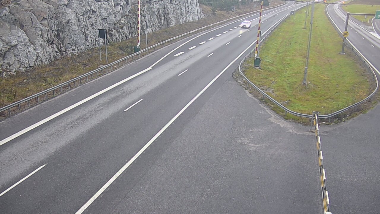 Kelikamerat Kuva Tie 1 Salo, Isokylän tunneli, puomi itä, Salo, Varsinais-Suomi