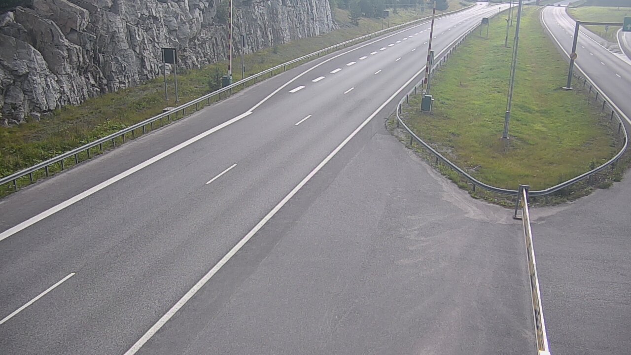 Kelikamerat Kuva Tie 1 Salo, Isokylän tunneli, puomi itä, Salo, Varsinais-Suomi