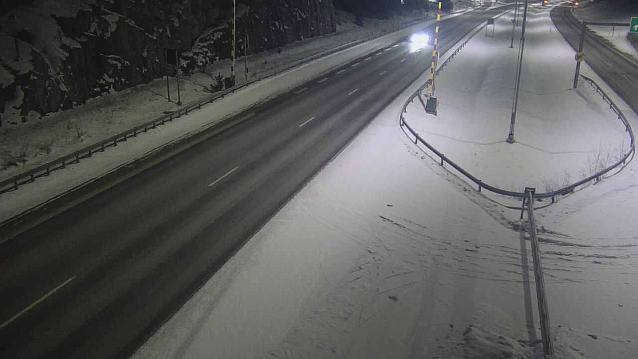 Kelikamerat Kuva Tie 1 Salo, Isokylän tunneli, puomi itä, Salo, Varsinais-Suomi