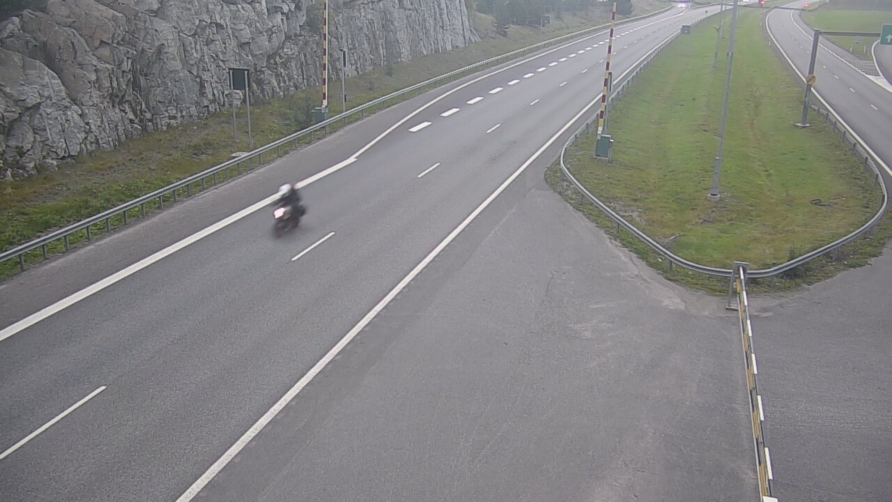 Kelikamerat Kuva Tie 1 Salo, Isokylän tunneli, puomi itä, Salo, Varsinais-Suomi