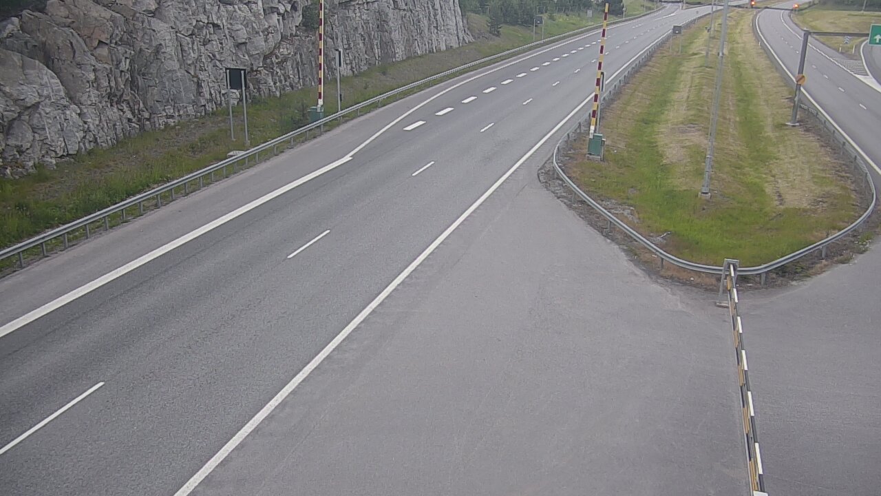 Kelikamerat Kuva Tie 1 Salo, Isokylän tunneli, puomi itä, Salo, Varsinais-Suomi