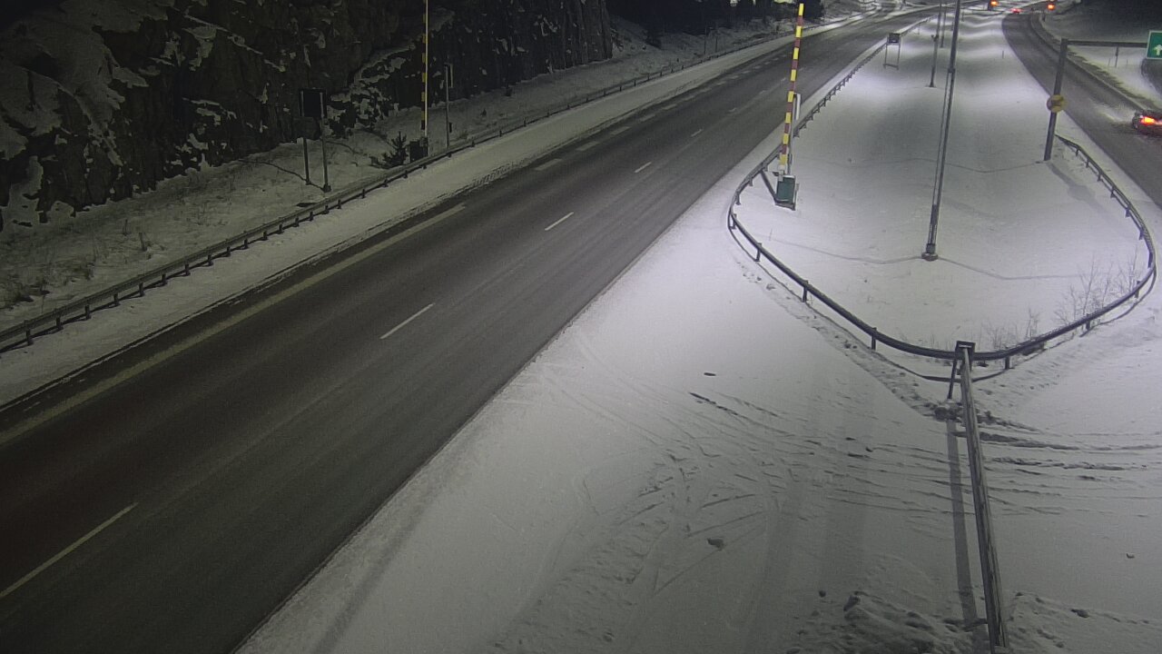 Kelikamerat Kuva Tie 1 Salo, Isokylän tunneli, puomi itä, Salo, Varsinais-Suomi