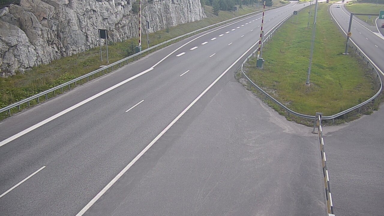 Kelikamerat Kuva Tie 1 Salo, Isokylän tunneli, puomi itä, Salo, Varsinais-Suomi