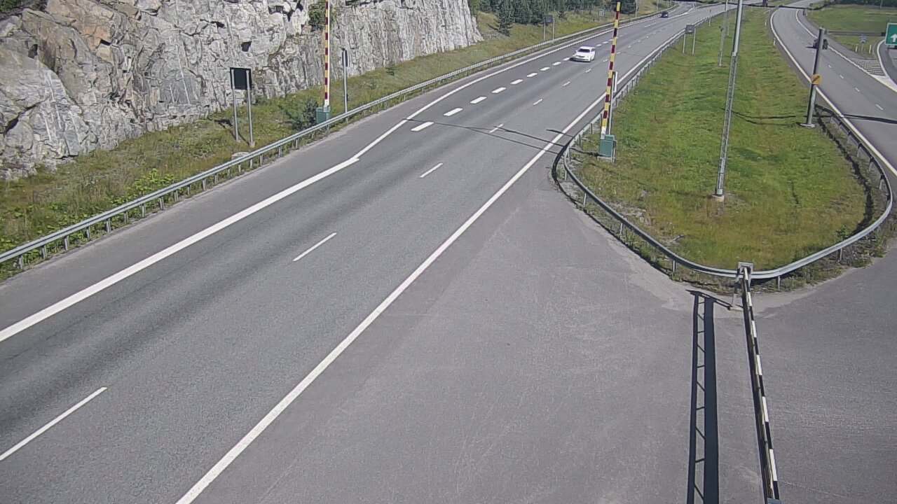 Kelikamerat Kuva Tie 1 Salo, Isokylän tunneli, puomi itä, Salo, Varsinais-Suomi