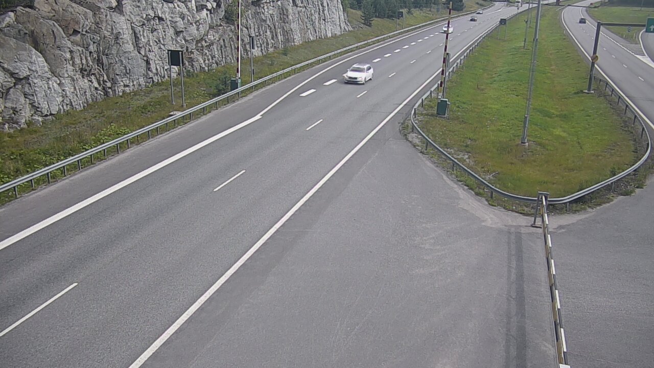 Kelikamerat Kuva Tie 1 Salo, Isokylän tunneli, puomi itä, Salo, Varsinais-Suomi