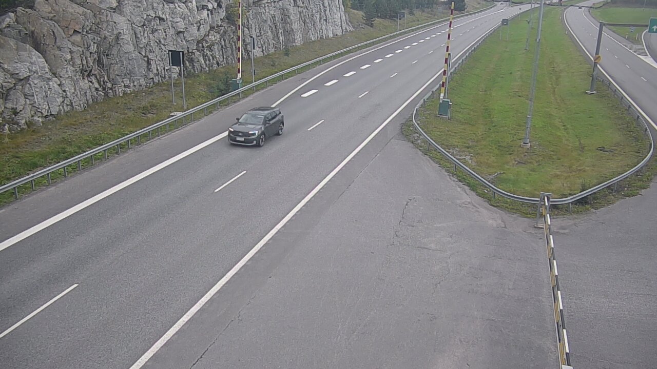 Kelikamerat Kuva Tie 1 Salo, Isokylän tunneli, puomi itä, Salo, Varsinais-Suomi