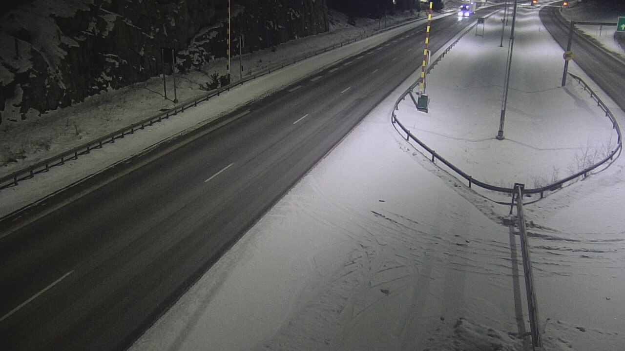 Kelikamerat Kuva Tie 1 Salo, Isokylän tunneli, puomi itä, Salo, Varsinais-Suomi