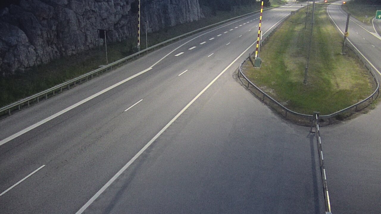 Kelikamerat Kuva Tie 1 Salo, Isokylän tunneli, puomi itä, Salo, Varsinais-Suomi