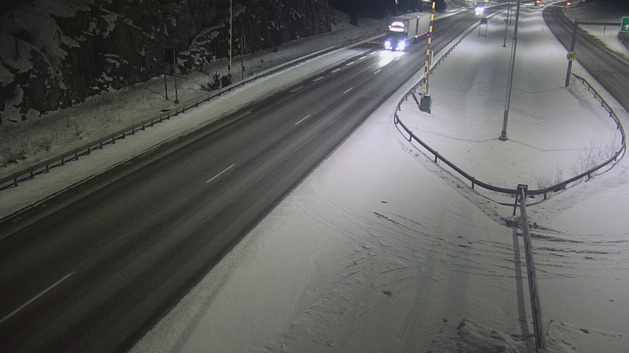 Kelikamerat Kuva Tie 1 Salo, Isokylän tunneli, puomi itä, Salo, Varsinais-Suomi