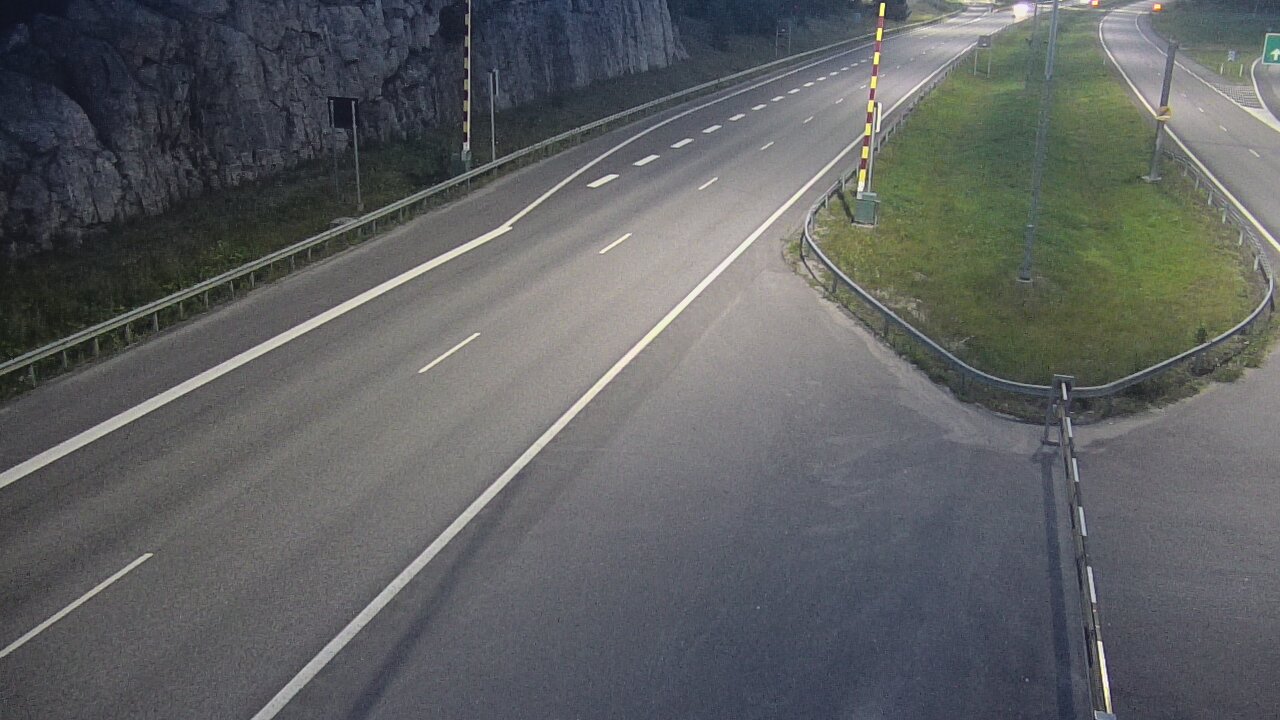 Kelikamerat Kuva Tie 1 Salo, Isokylän tunneli, puomi itä, Salo, Varsinais-Suomi