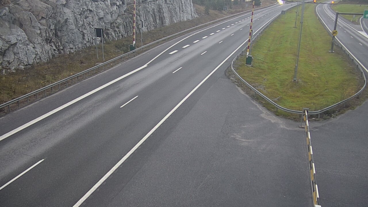 Kelikamerat Kuva Tie 1 Salo, Isokylän tunneli, puomi itä, Salo, Varsinais-Suomi