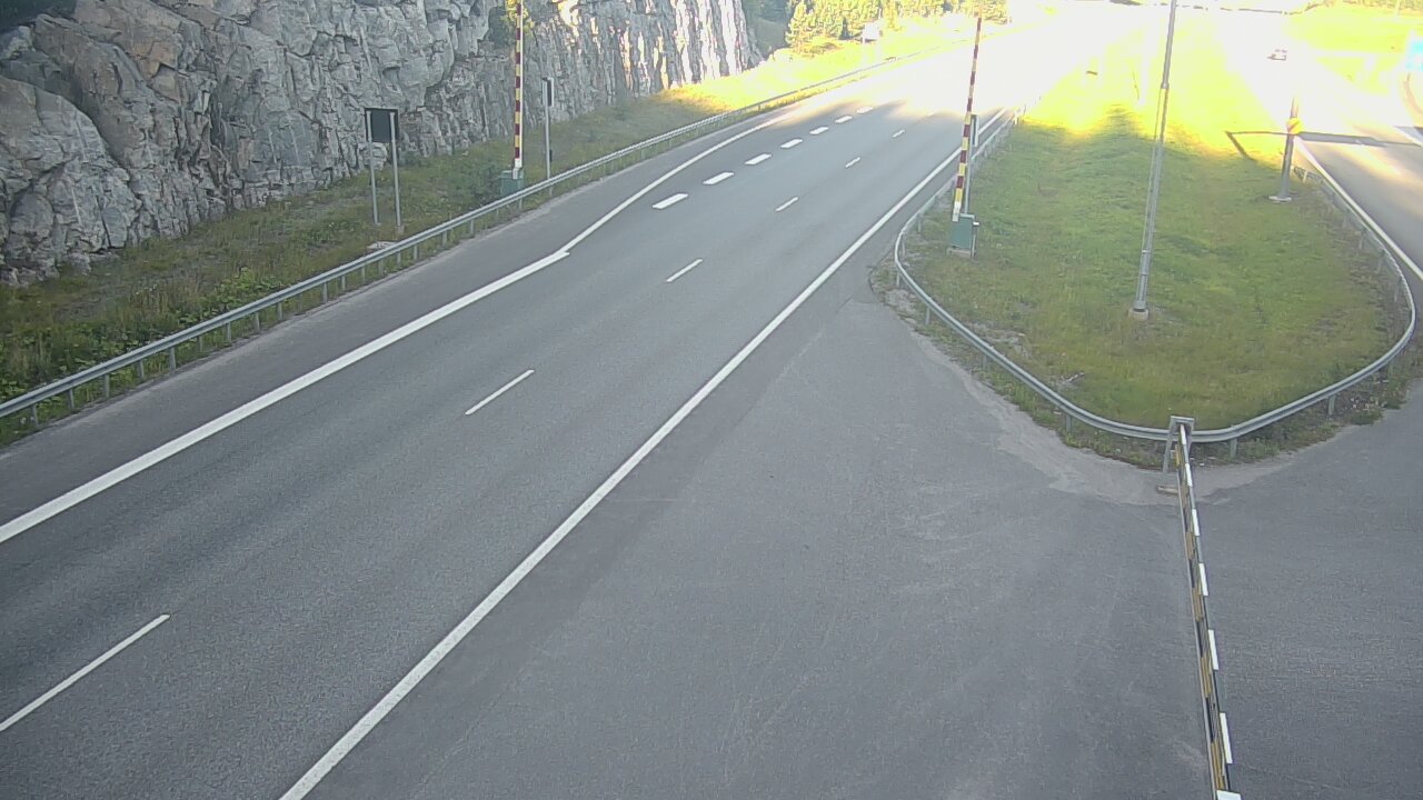 Kelikamerat Kuva Tie 1 Salo, Isokylän tunneli, puomi itä, Salo, Varsinais-Suomi