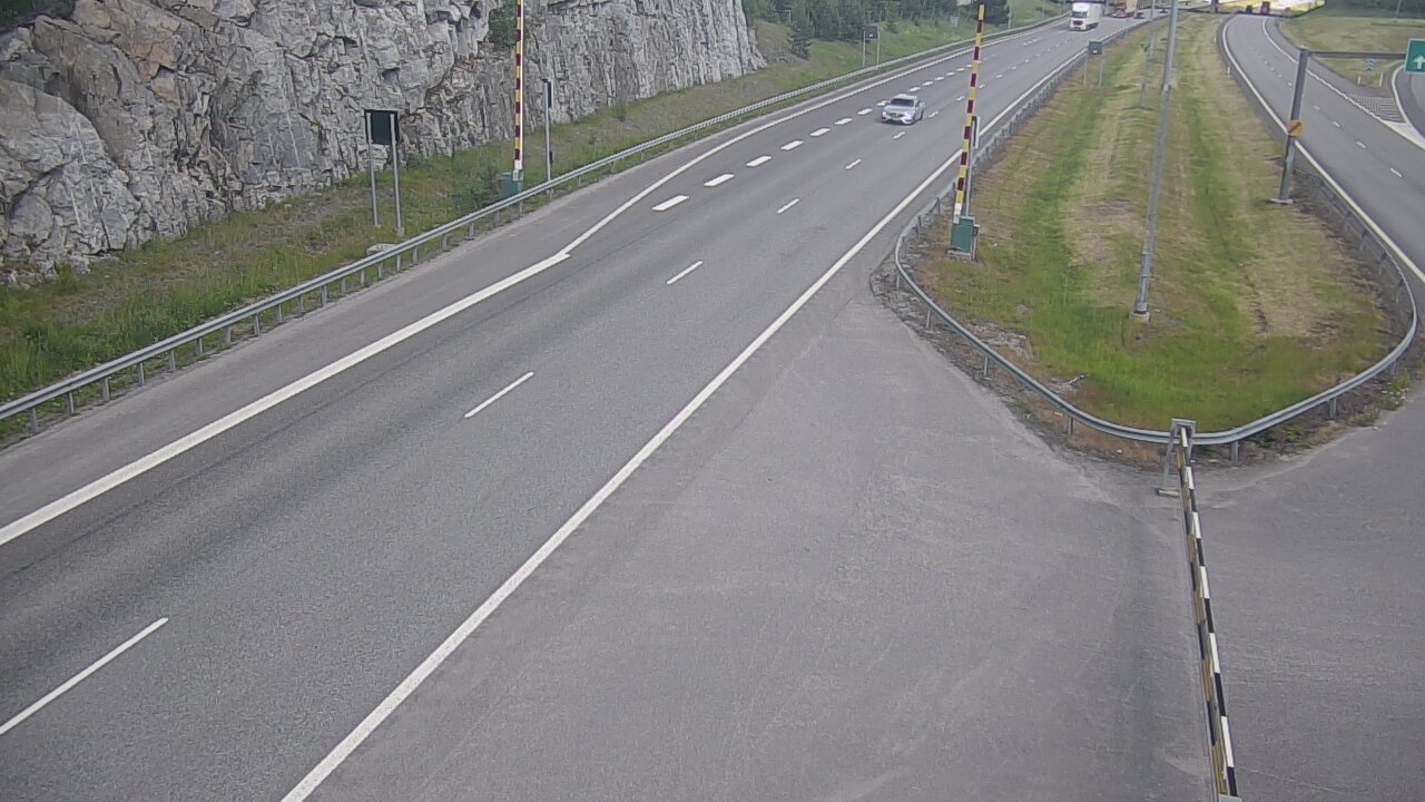 Kelikamerat Kuva Tie 1 Salo, Isokylän tunneli, puomi itä, Salo, Varsinais-Suomi