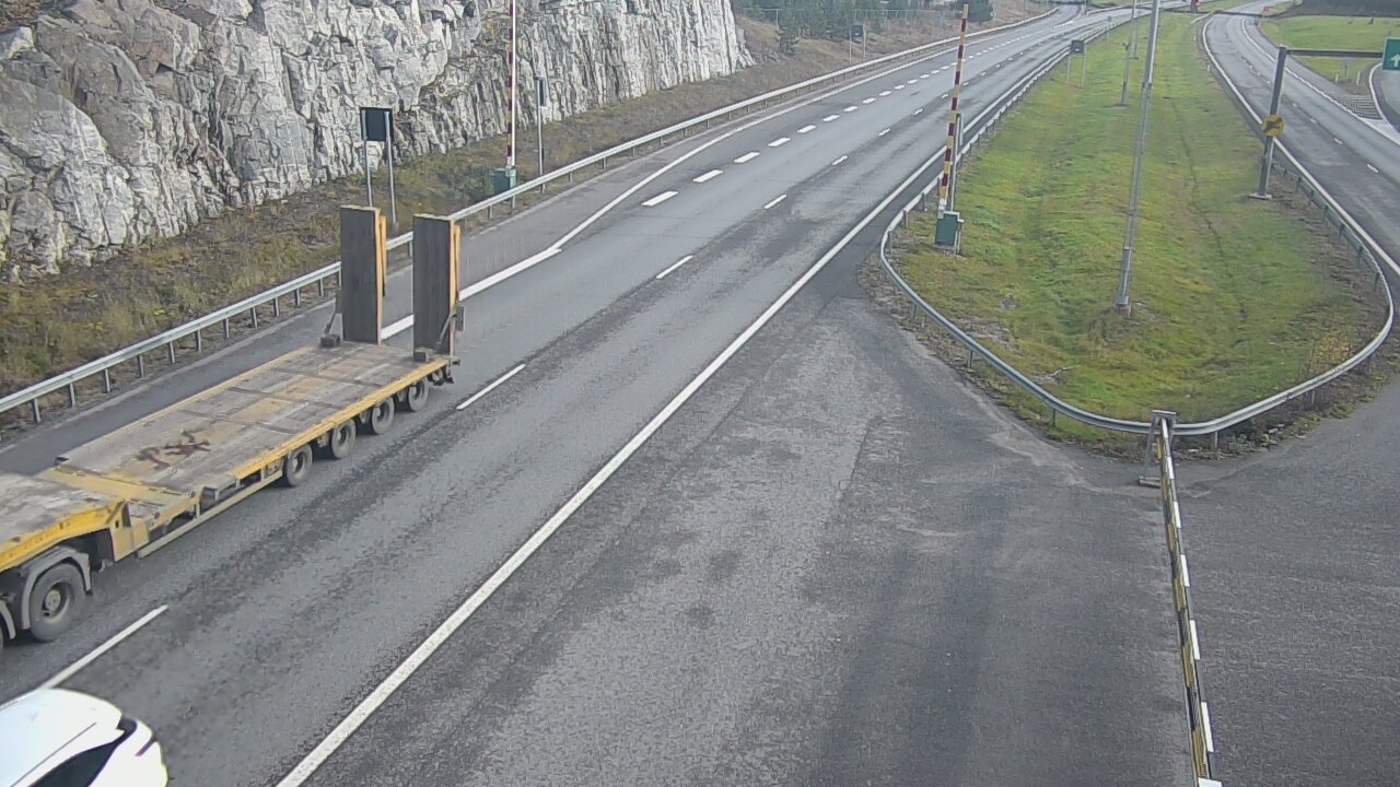 Kelikamerat Kuva Tie 1 Salo, Isokylän tunneli, puomi itä, Salo, Varsinais-Suomi