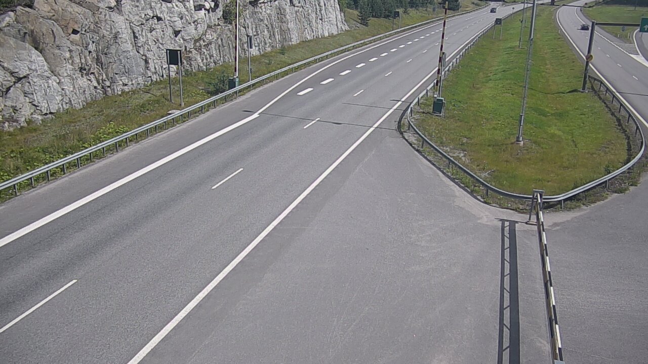 Kelikamerat Kuva Tie 1 Salo, Isokylän tunneli, puomi itä, Salo, Varsinais-Suomi