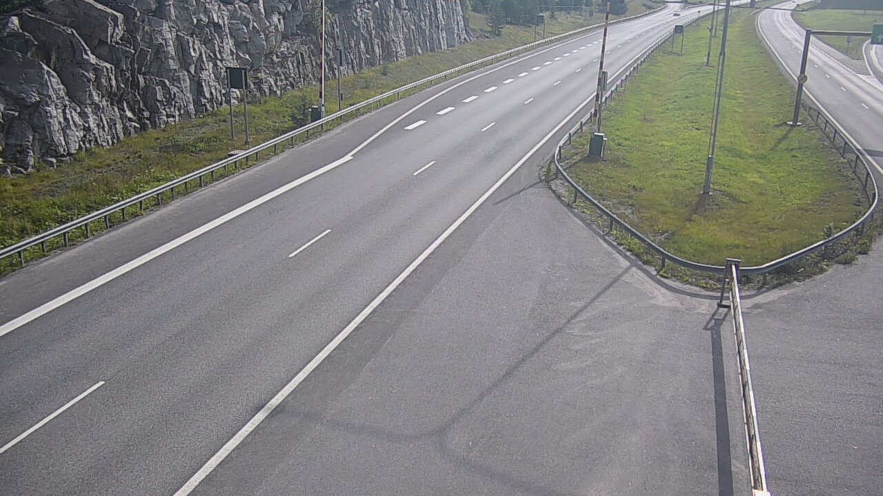 Kelikamerat Kuva Tie 1 Salo, Isokylän tunneli, puomi itä, Salo, Varsinais-Suomi