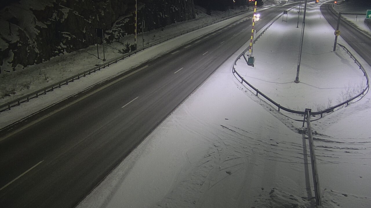 Kelikamerat Kuva Tie 1 Salo, Isokylän tunneli, puomi itä, Salo, Varsinais-Suomi