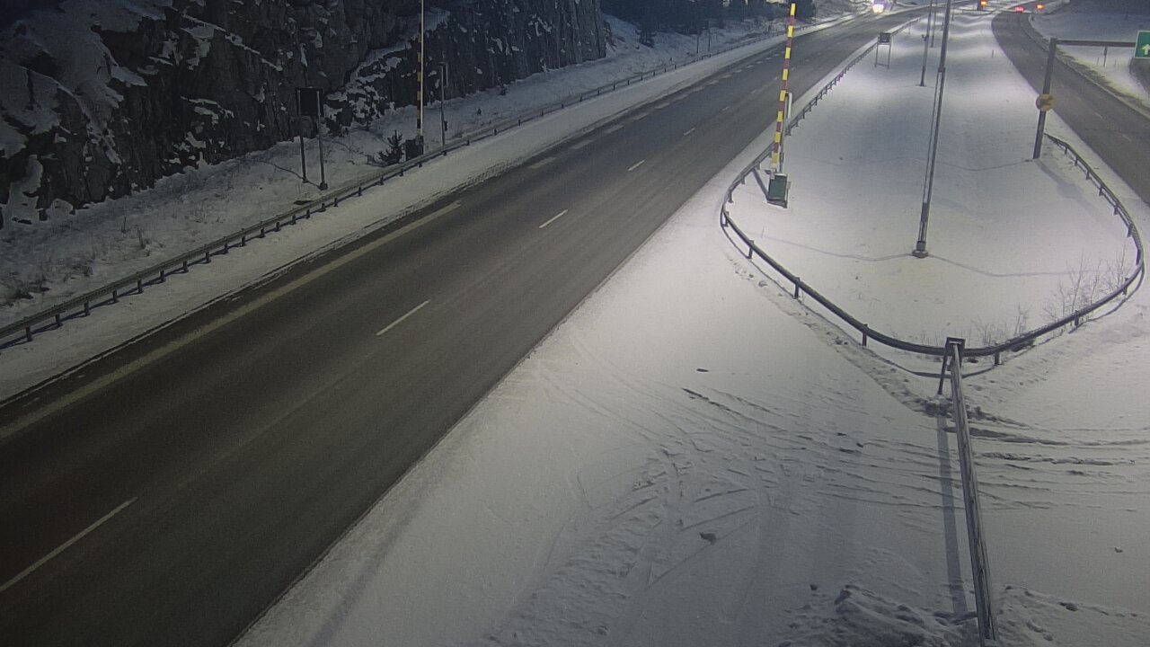 Kelikamerat Kuva Tie 1 Salo, Isokylän tunneli, puomi itä, Salo, Varsinais-Suomi