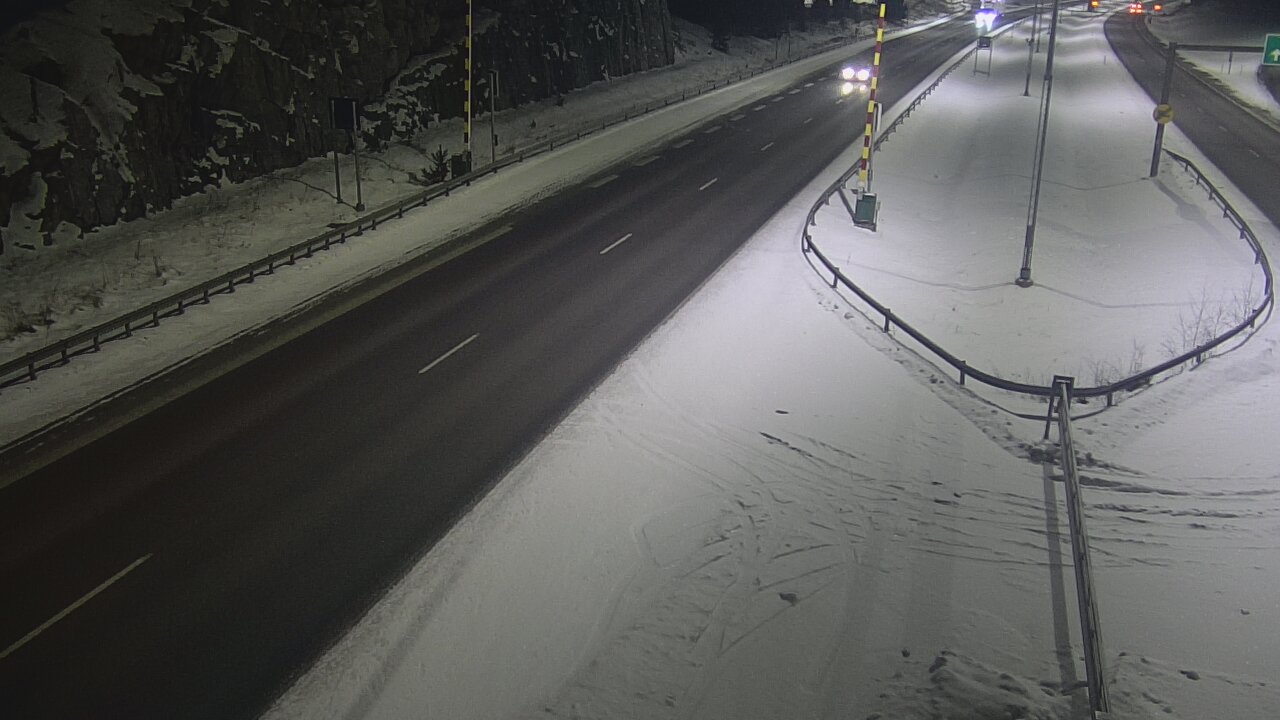 Kelikamerat Kuva Tie 1 Salo, Isokylän tunneli, puomi itä, Salo, Varsinais-Suomi