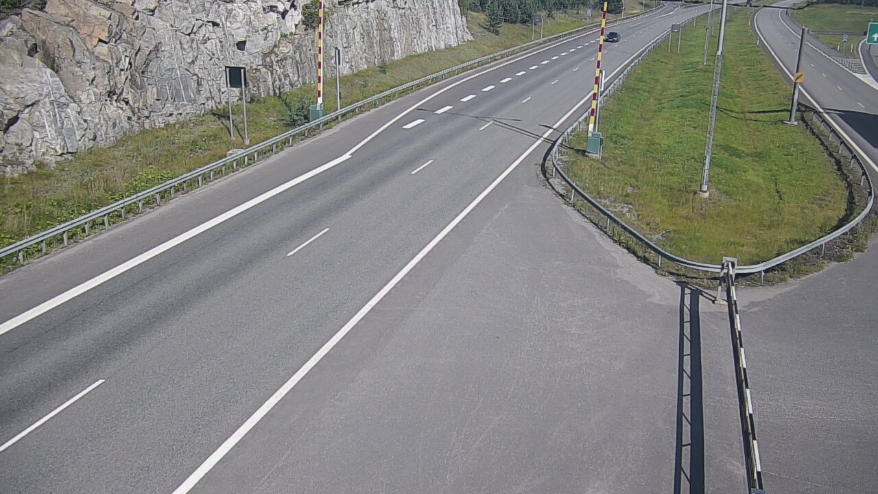 Kelikamerat Kuva Tie 1 Salo, Isokylän tunneli, puomi itä, Salo, Varsinais-Suomi