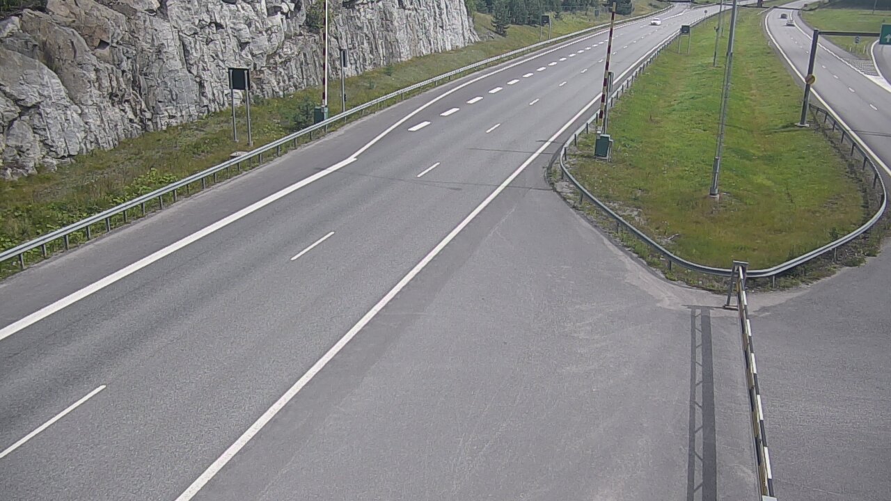 Kelikamerat Kuva Tie 1 Salo, Isokylän tunneli, puomi itä, Salo, Varsinais-Suomi