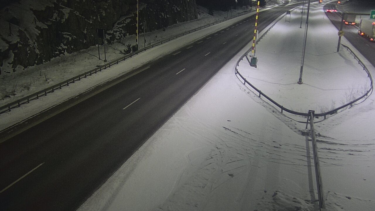 Kelikamerat Kuva Tie 1 Salo, Isokylän tunneli, puomi itä, Salo, Varsinais-Suomi