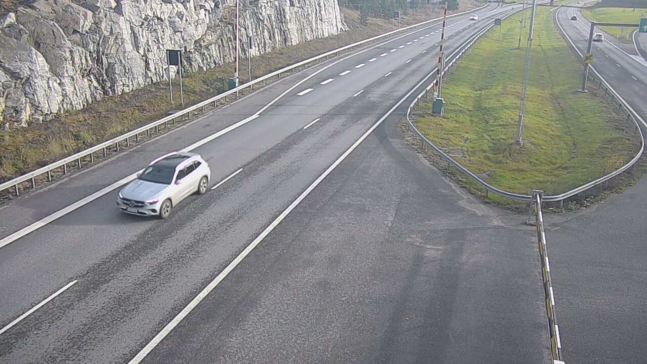 Kelikamerat Kuva Tie 1 Salo, Isokylän tunneli, puomi itä, Salo, Varsinais-Suomi