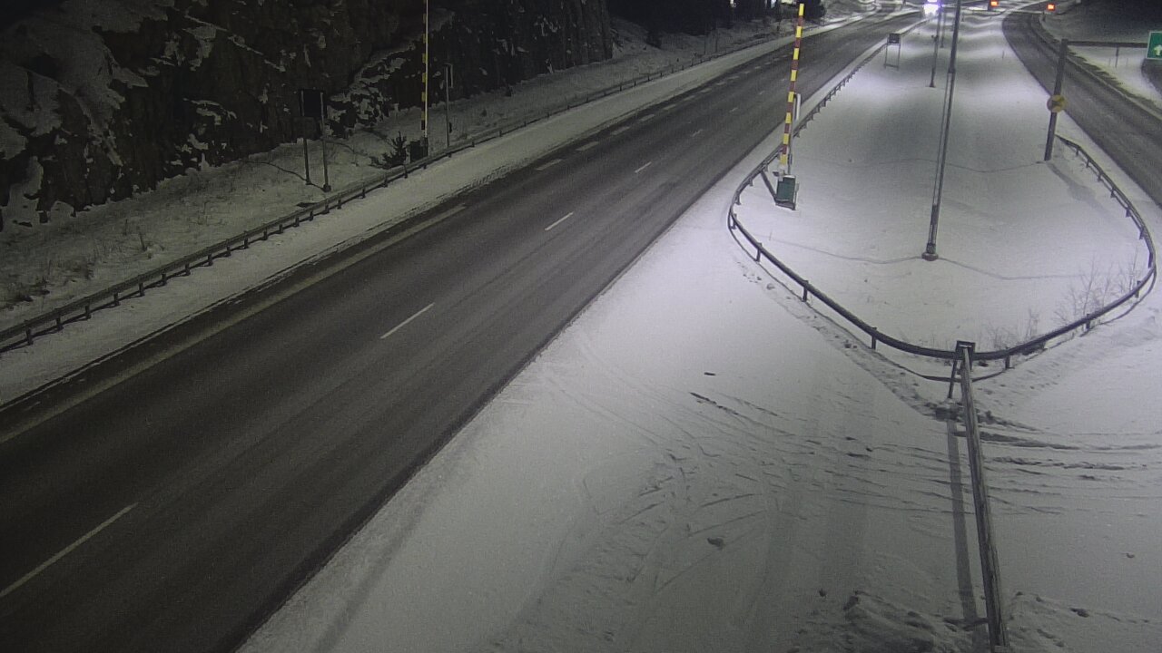 Kelikamerat Kuva Tie 1 Salo, Isokylän tunneli, puomi itä, Salo, Varsinais-Suomi