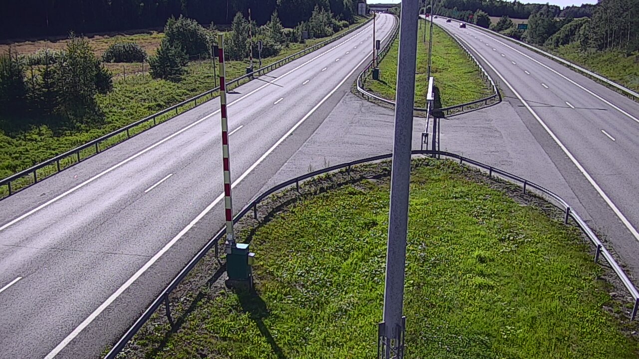 Kelikamerat Kuva Tie 1 Salo, Isokylän tunneli, puomi länsi, Salo, Varsinais-Suomi