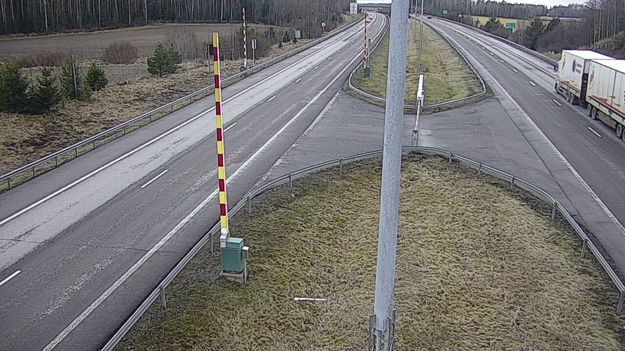 Kelikamerat Kuva Tie 1 Salo, Isokylän tunneli, puomi länsi, Salo, Varsinais-Suomi