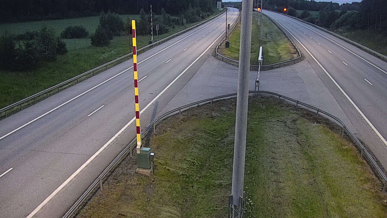 Kelikamerat Kuva Tie 1 Salo, Isokylän tunneli, puomi länsi, Salo, Varsinais-Suomi