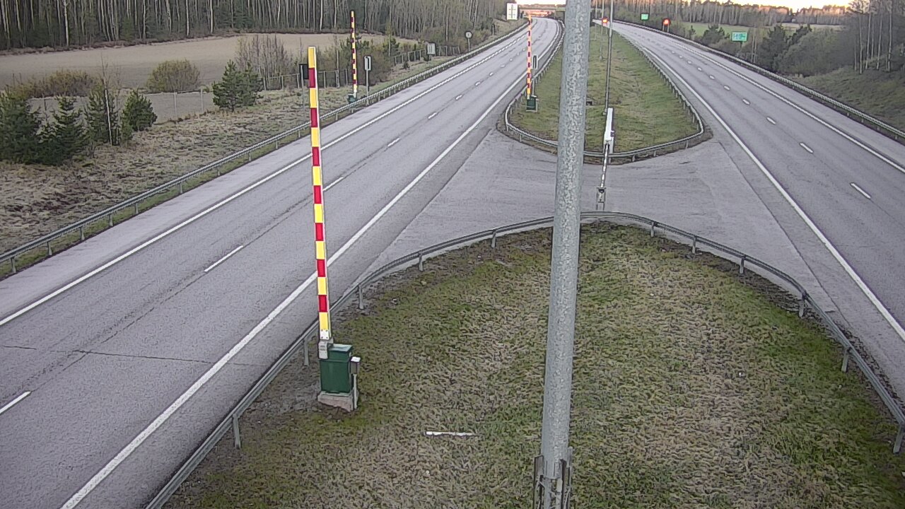 Kelikamerat Kuva Tie 1 Salo, Isokylän tunneli, puomi länsi, Salo, Varsinais-Suomi