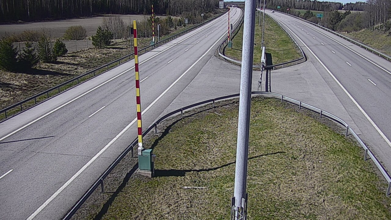 Kelikamerat Kuva Tie 1 Salo, Isokylän tunneli, puomi länsi, Salo, Varsinais-Suomi