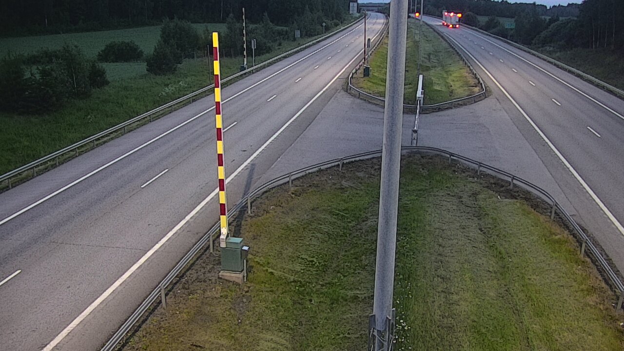 Kelikamerat Kuva Tie 1 Salo, Isokylän tunneli, puomi länsi, Salo, Varsinais-Suomi