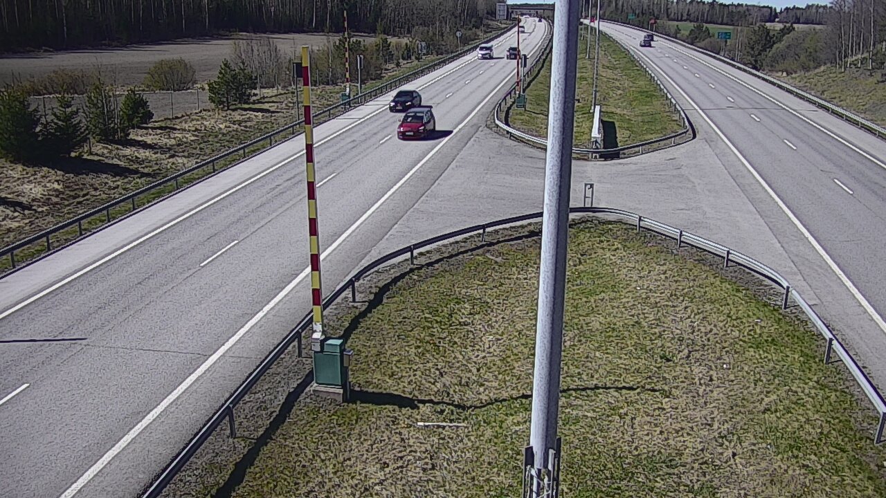 Kelikamerat Kuva Tie 1 Salo, Isokylän tunneli, puomi länsi, Salo, Varsinais-Suomi