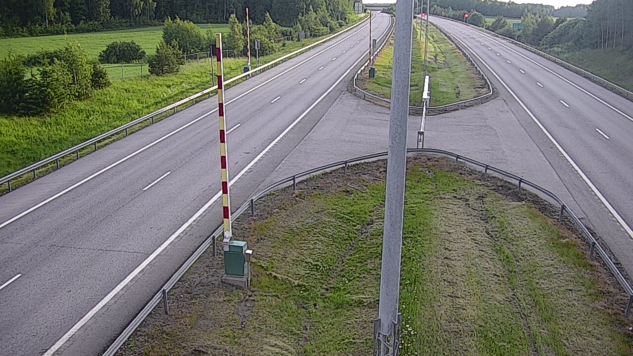 Kelikamerat Kuva Tie 1 Salo, Isokylän tunneli, puomi länsi, Salo, Varsinais-Suomi