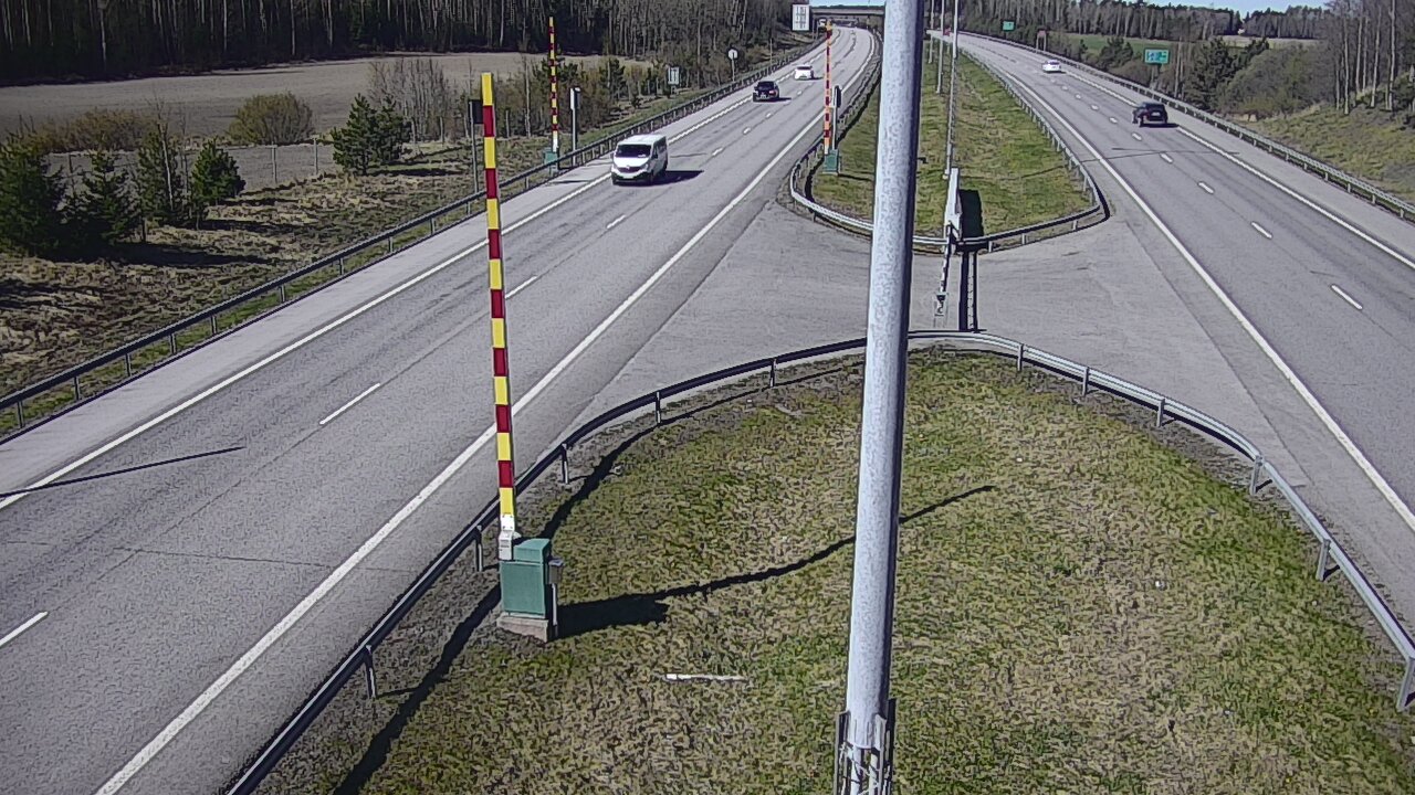 Kelikamerat Kuva Tie 1 Salo, Isokylän tunneli, puomi länsi, Salo, Varsinais-Suomi